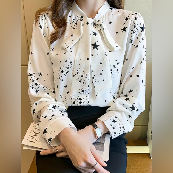 Jane Chic Designs Starry Night Blouse - Picture 4 of 10